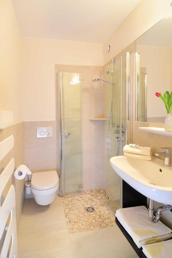 Hotel Verena Лана Екстериор снимка